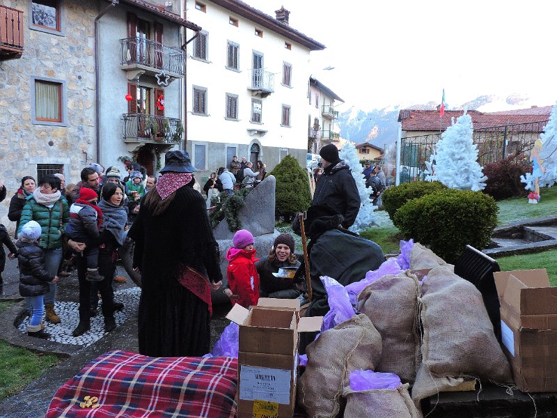 026 La Befana in Grimoldo a Oltre il Colle.JPG